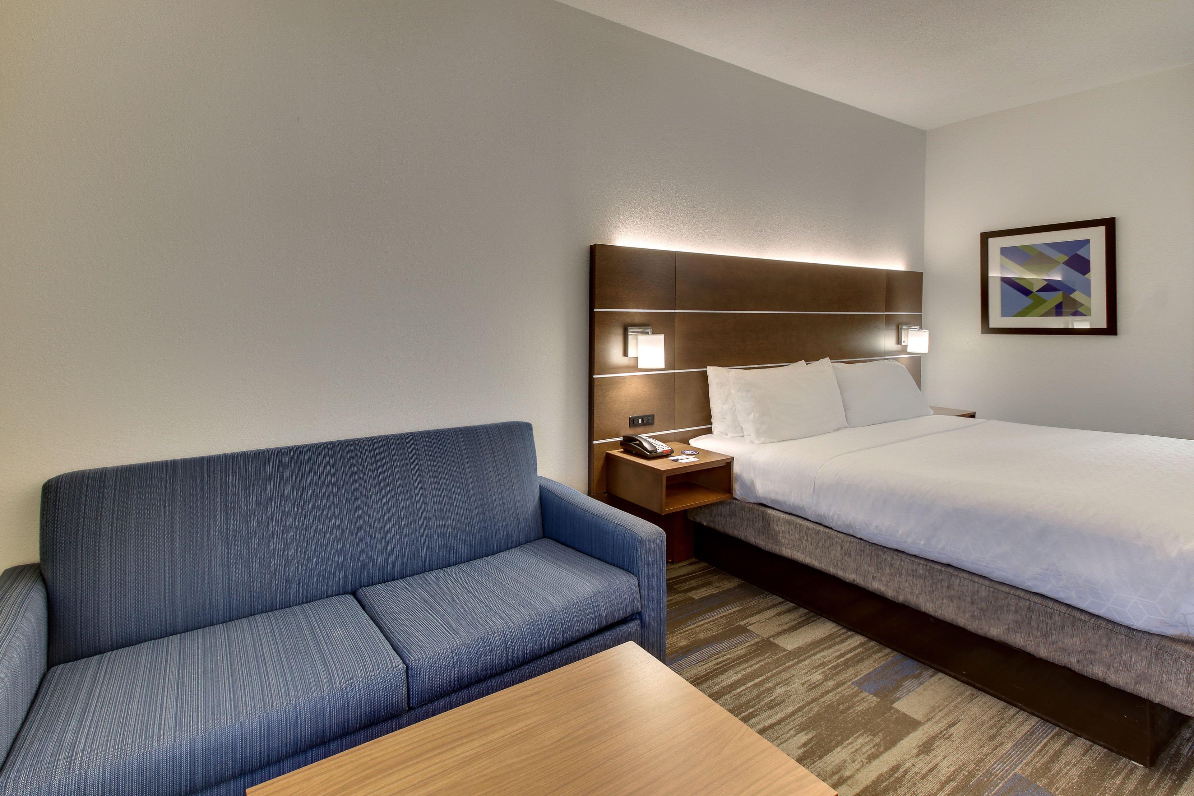 Holiday Inn Express Fishkill By Ihg Exterior photo