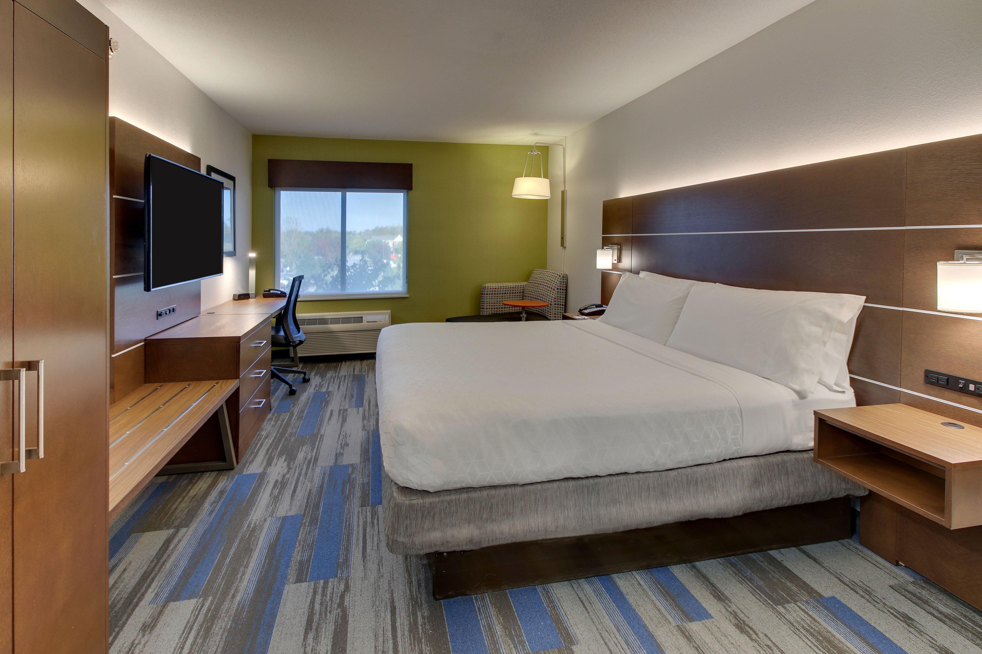 Holiday Inn Express Fishkill By Ihg Exterior photo