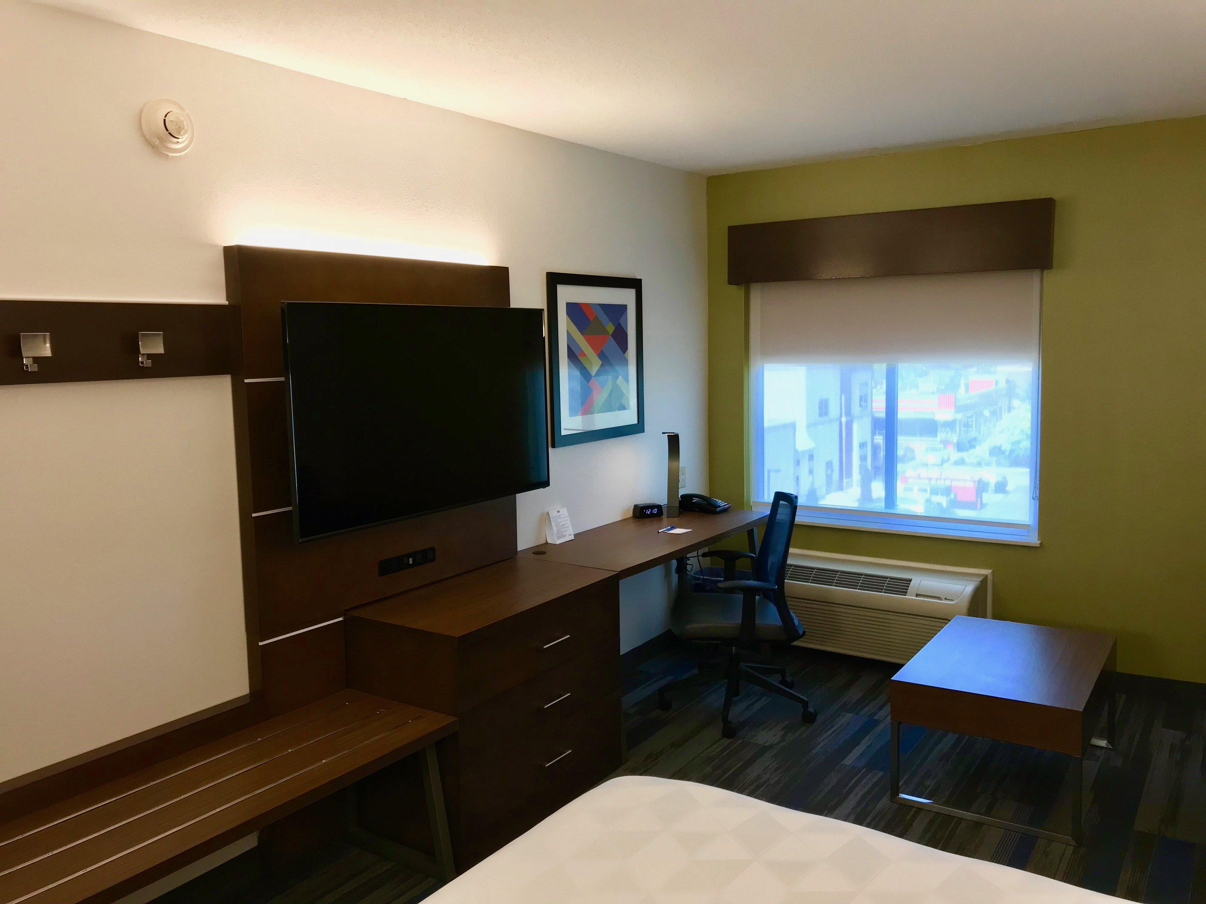Holiday Inn Express Fishkill By Ihg Exterior photo
