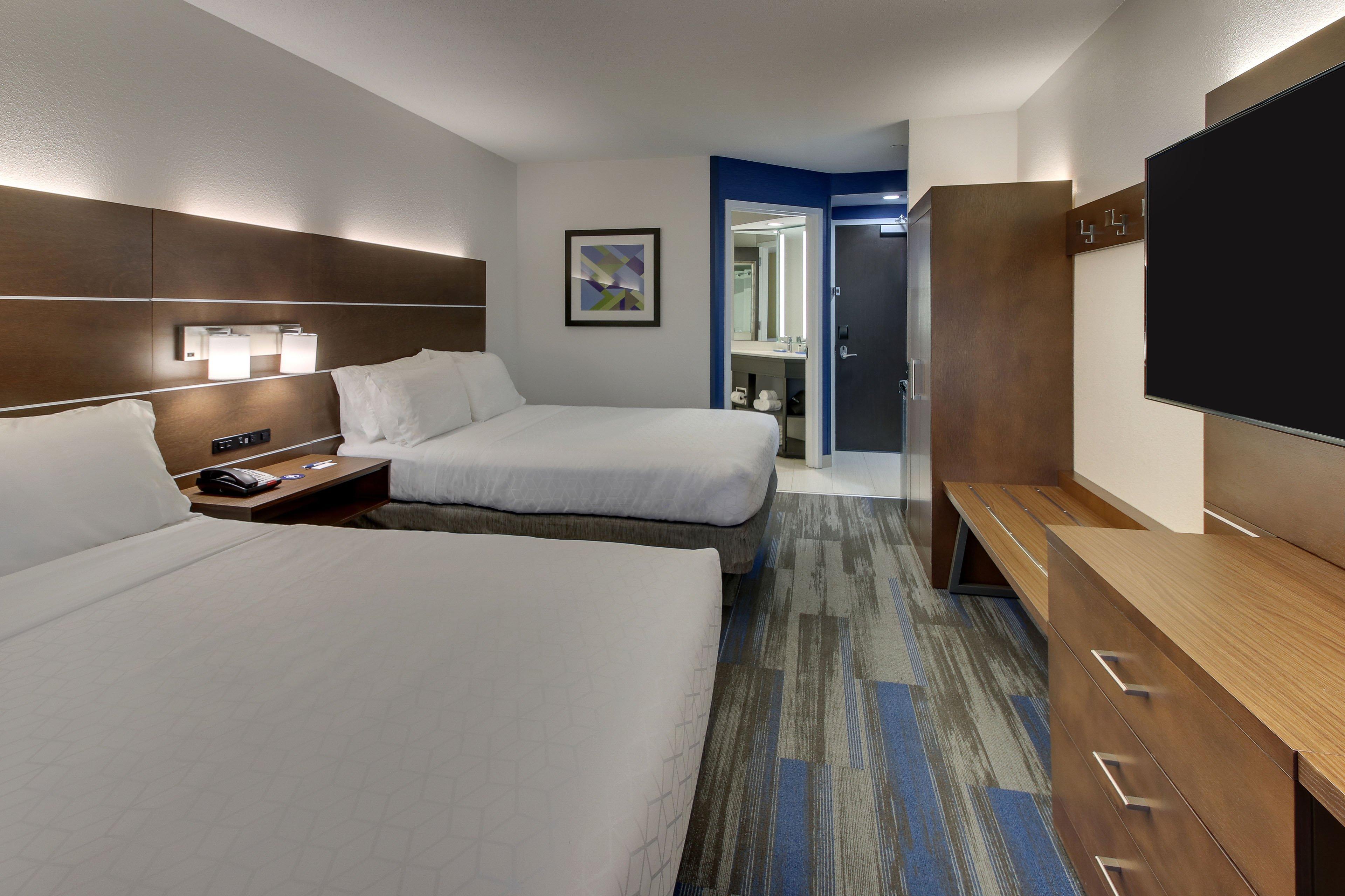 Holiday Inn Express Fishkill By Ihg Exterior photo